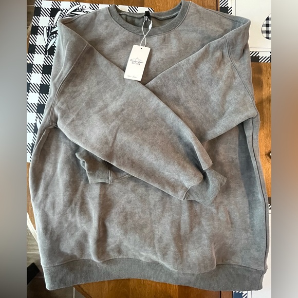 Trendy Queen Gray Women's Oversized Sweatshirt Medium New With Tags - Picture 4 of 6
